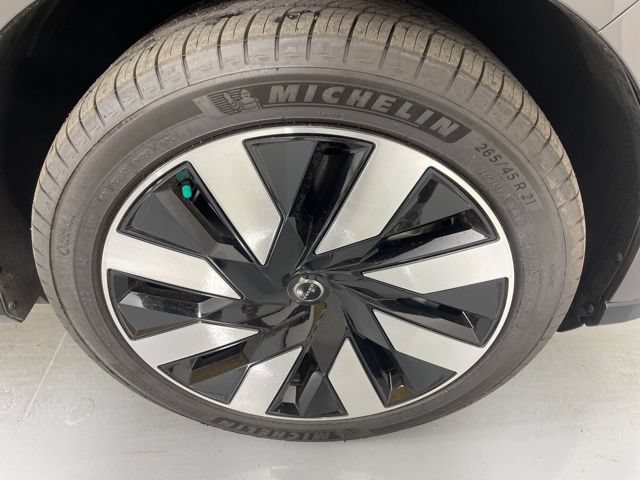 Used 2025 Volvo EX90 Ultra AWD/4WD image 10