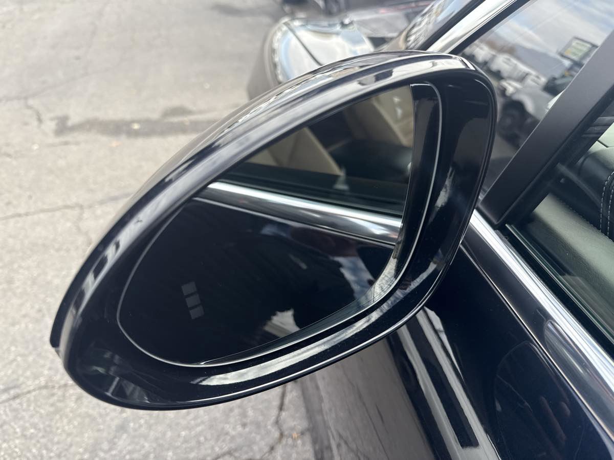 Used 2020 Porsche Cayenne S image 11