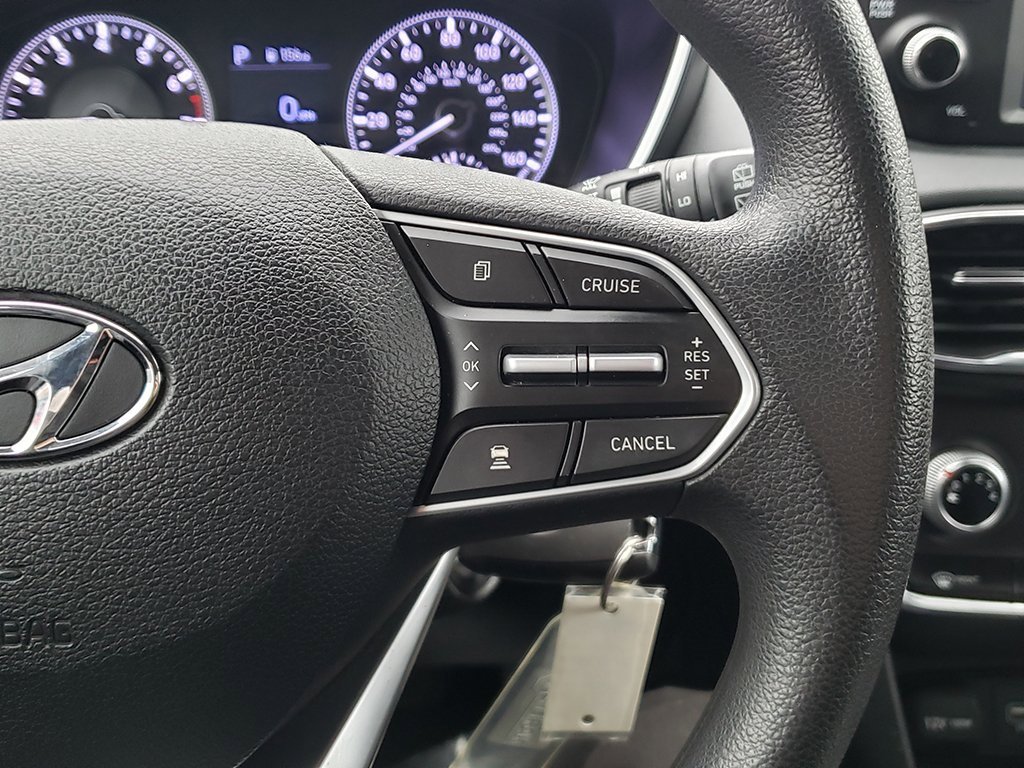 Used 2020 Hyundai Santa Fe SE image 26