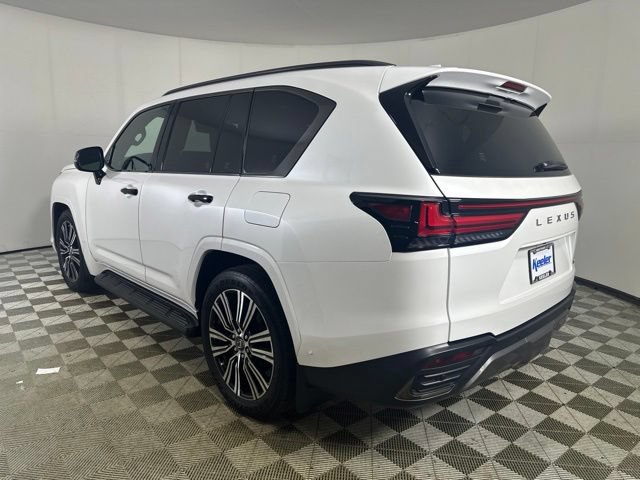 Used 2025 Lexus LX 700h Luxury w/ Appearance Package AWD/4WD image 5