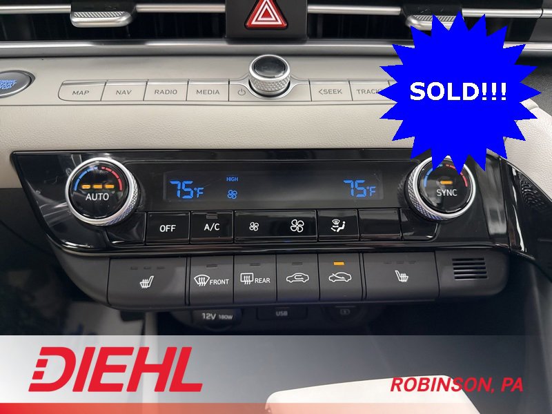 Used 2021 Hyundai Elantra Limited image 31