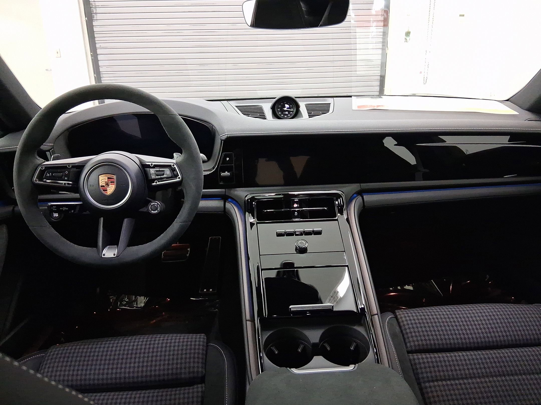 New 2026 Porsche Panamera 4 AWD/4WD image 13