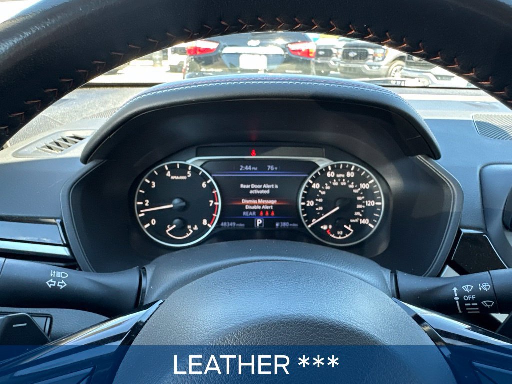 Used 2024 Nissan Altima 2.5 SR w/ SR Premium Package FWD image 2