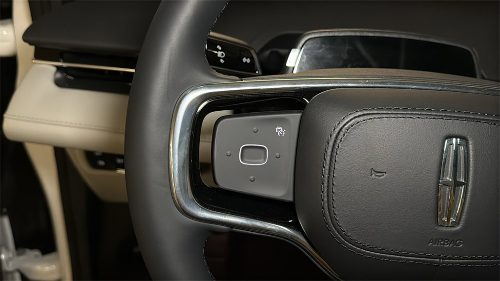 New 2026 Lincoln Nautilus Premier w/ Equipment Group 102A image 33