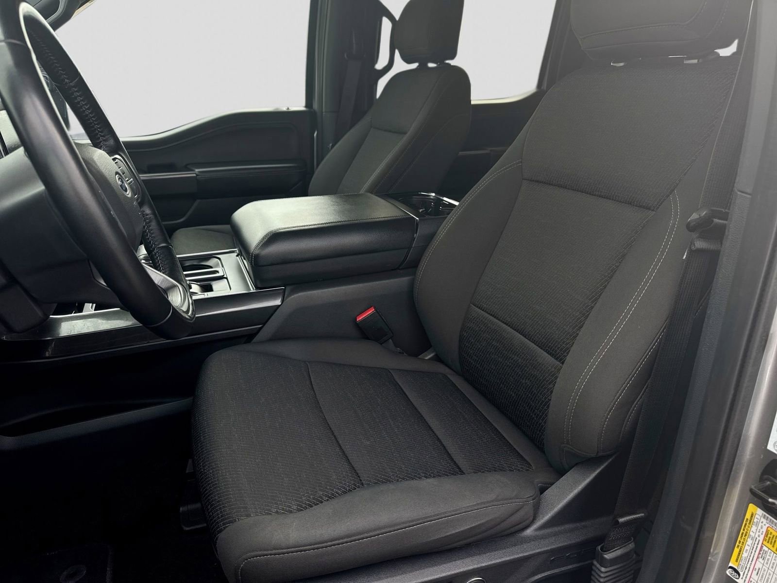 Certified 2021 Ford F150 XLT w/ Equipment Group 302A High image 20