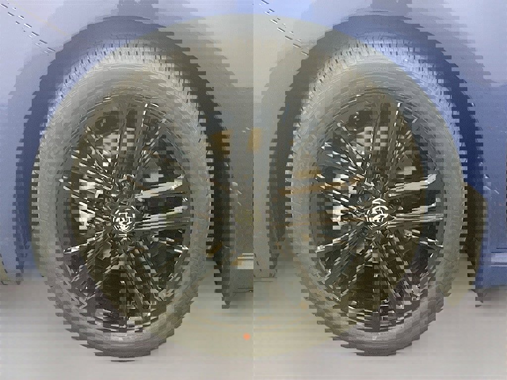 New 2026 Toyota Camry SE image 9