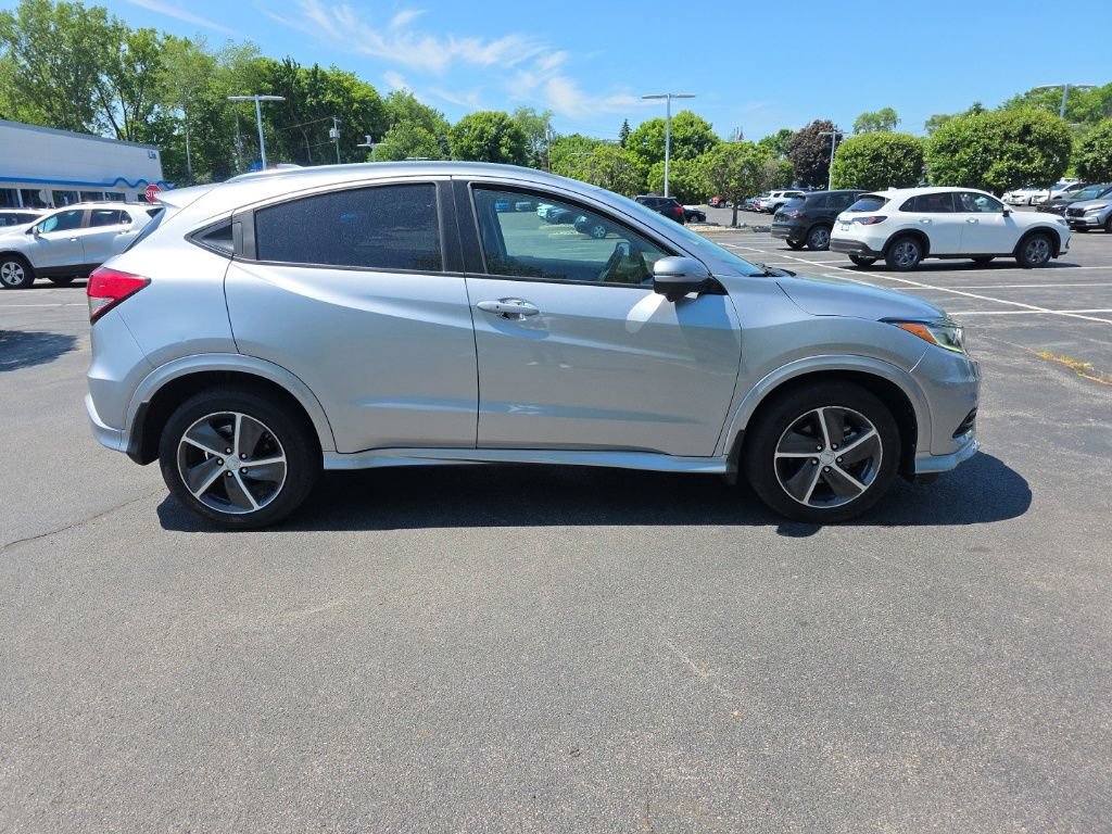 Used 2019 Honda HR-V Touring image 8