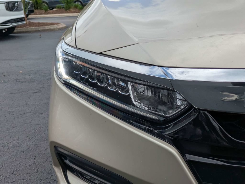 Used 2019 Honda Accord EX-L image 10