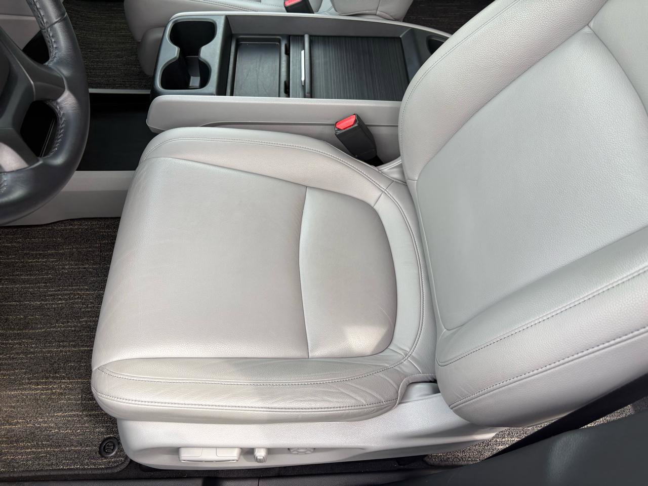 Used 2023 Honda Odyssey EX-L image 11