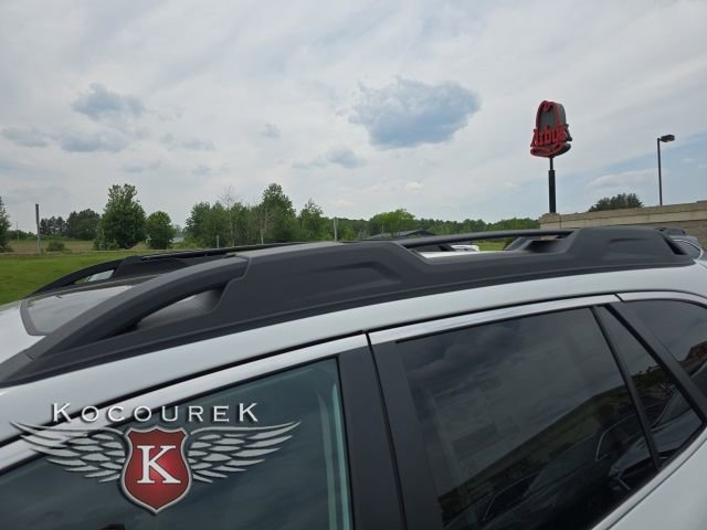 Certified 2025 Subaru Outback Premium image 10