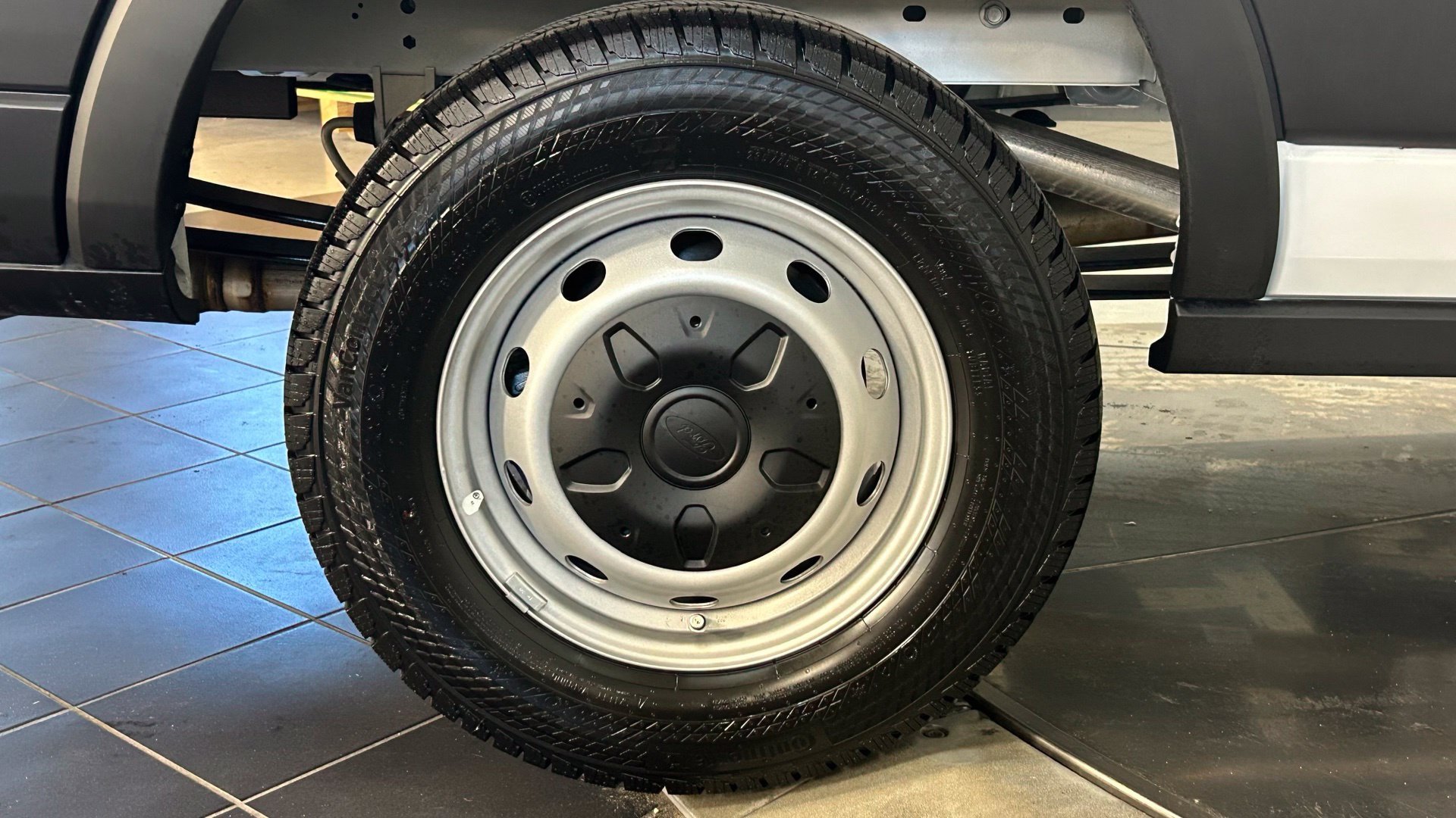 New 2026 Ford Transit 150 Low Roof RWD image 17