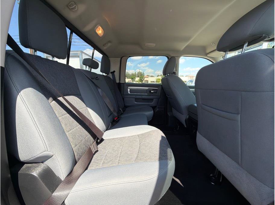 Used 2018 RAM 2500 Big Horn image 11