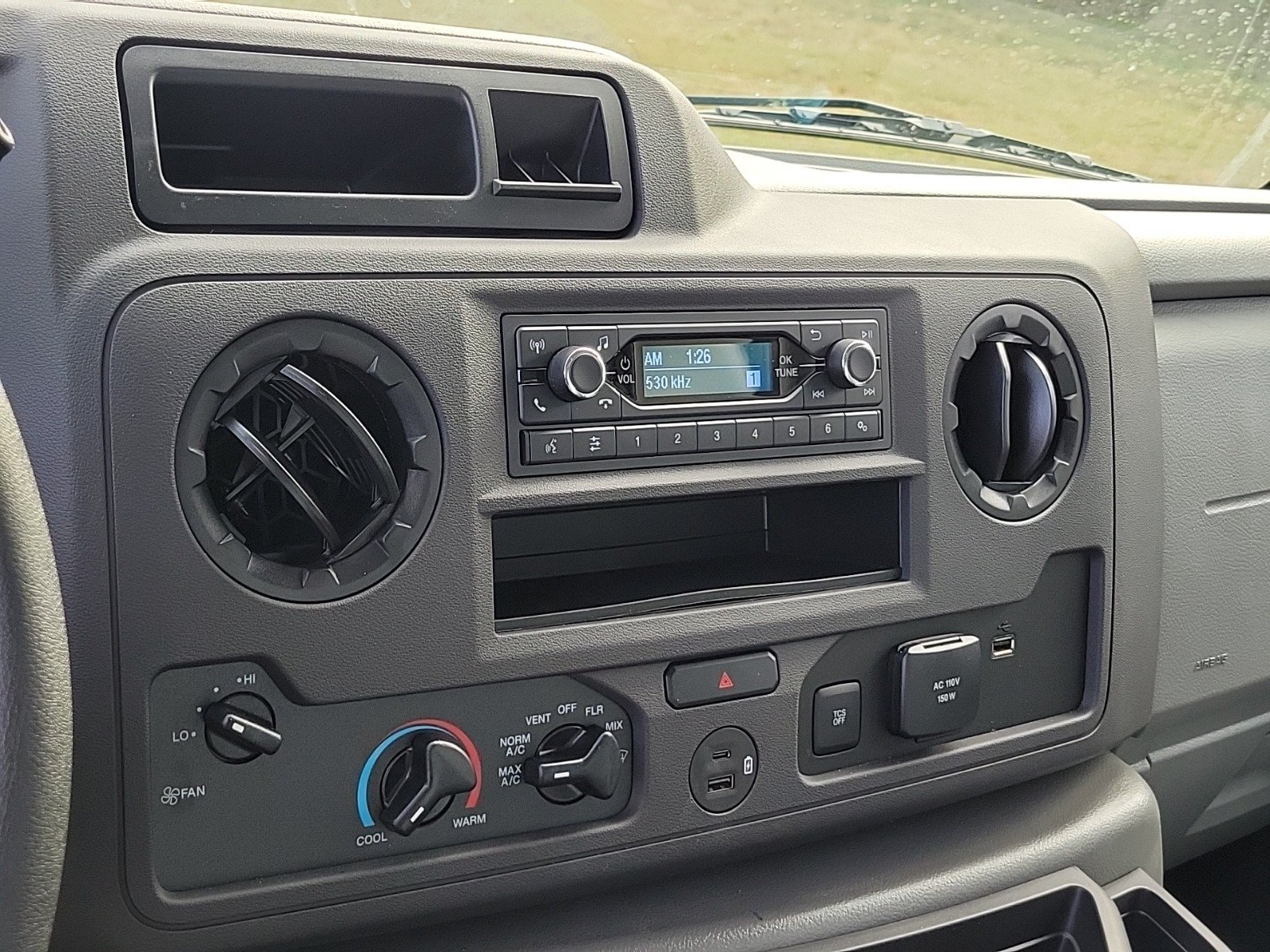 New 2025 Ford E-350 and Econoline 350 Super Duty w/ Power Equipment Group RWD image 26