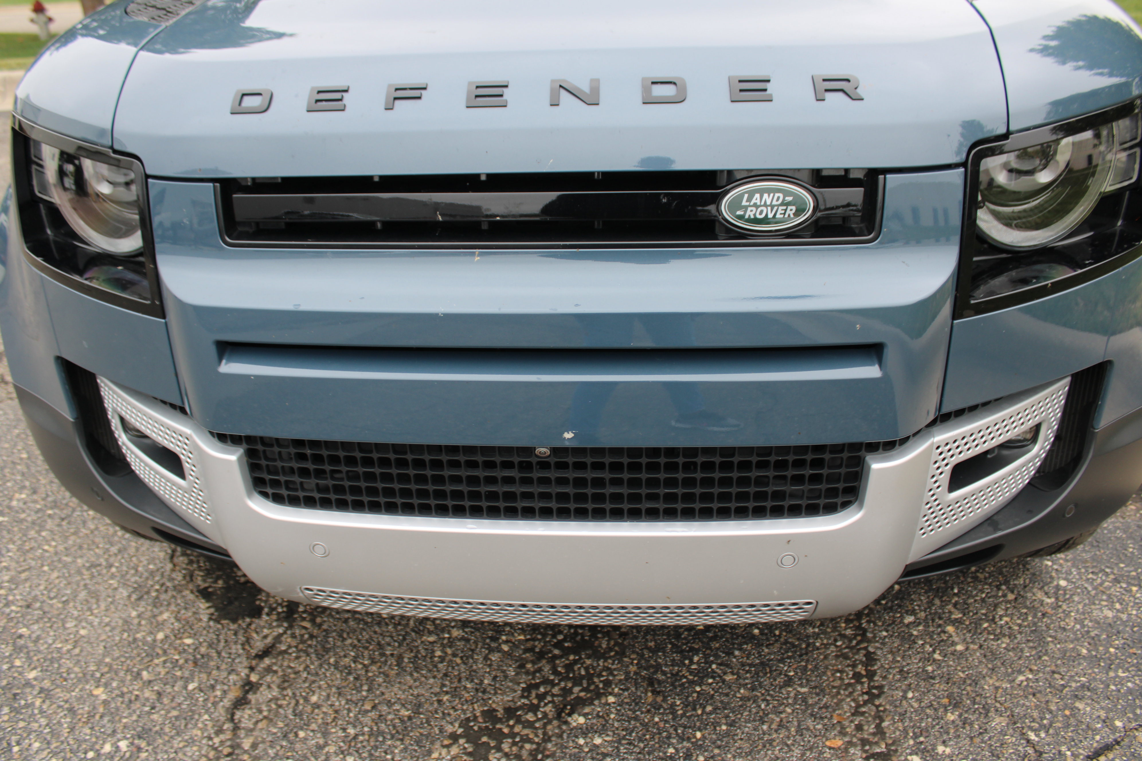 Used 2024 Land Rover Defender 110 S image 65