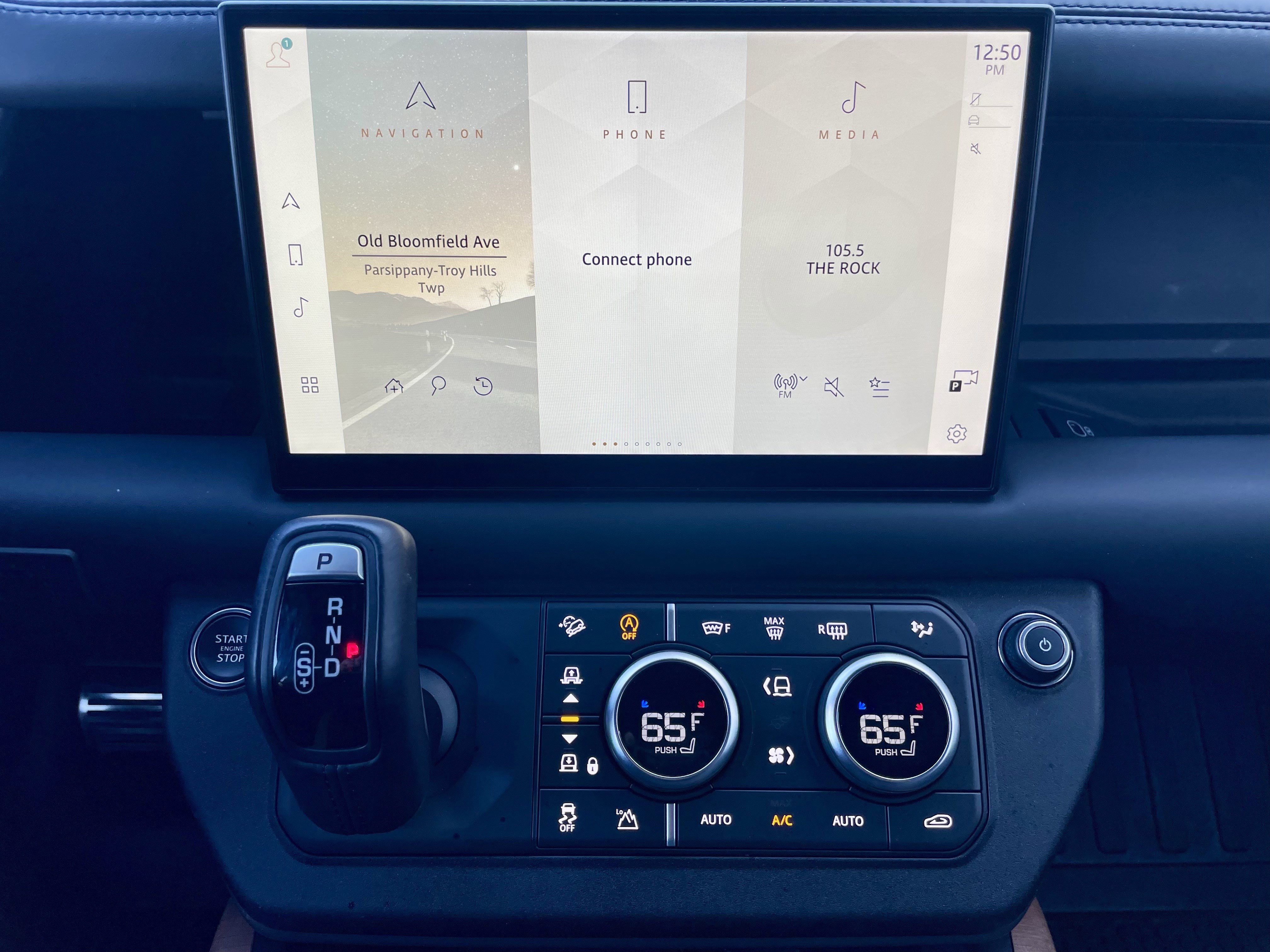 Certified 2024 Land Rover Defender 110 X image 19