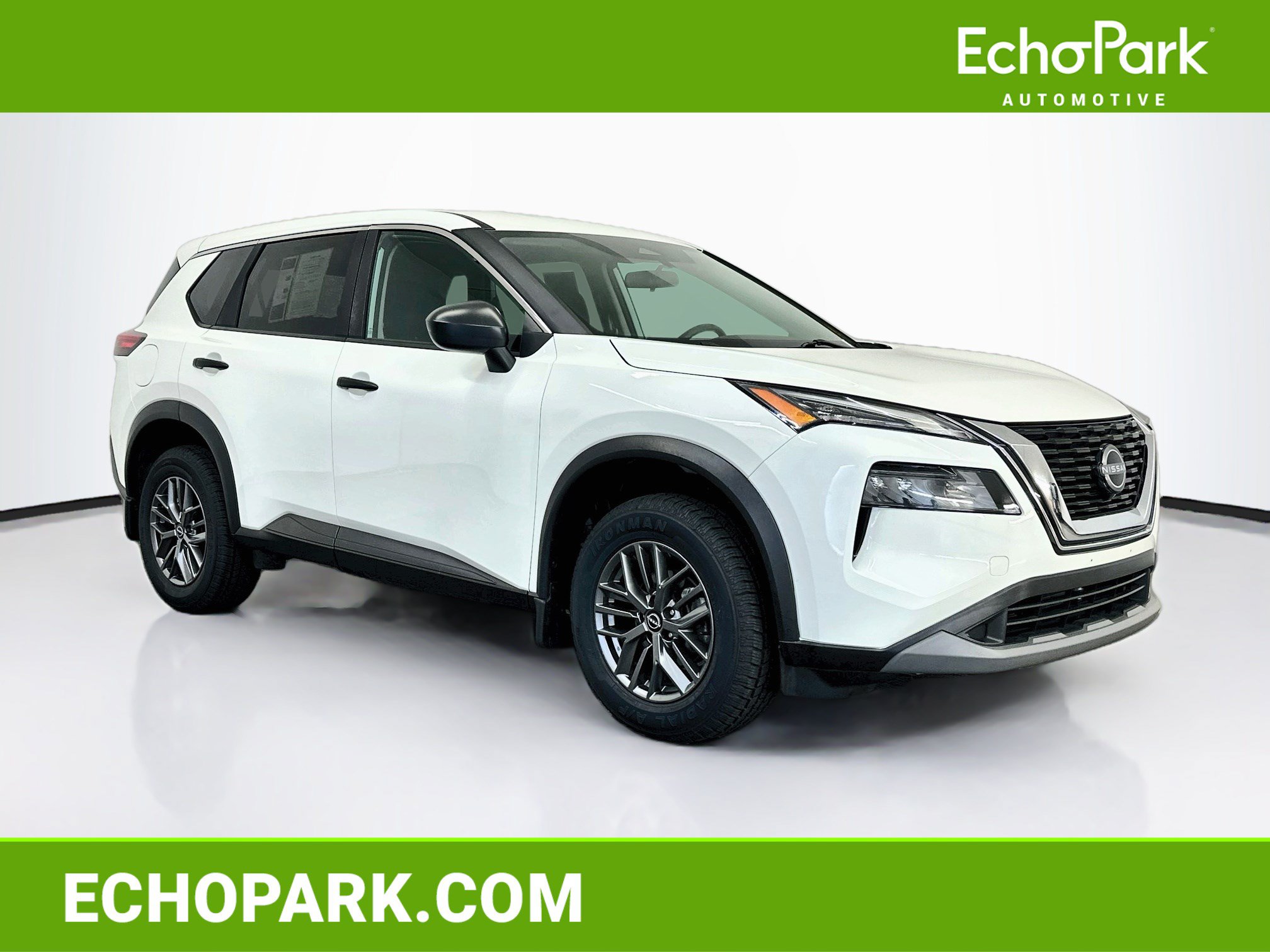 Used 2023 Nissan Rogue S AWD/4WD image 1
