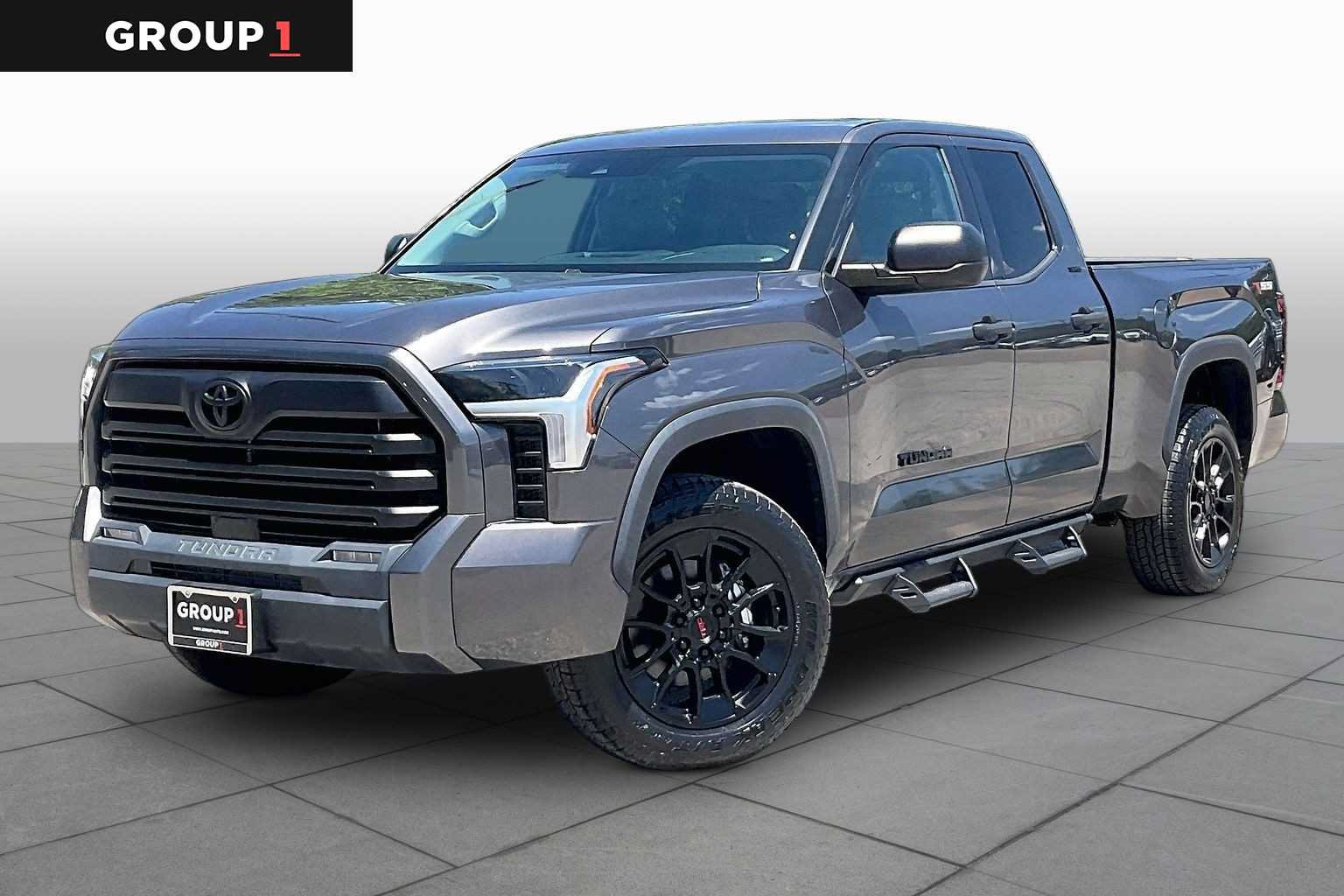 Used 2022 Toyota Tundra SR5 AWD/4WD image 1