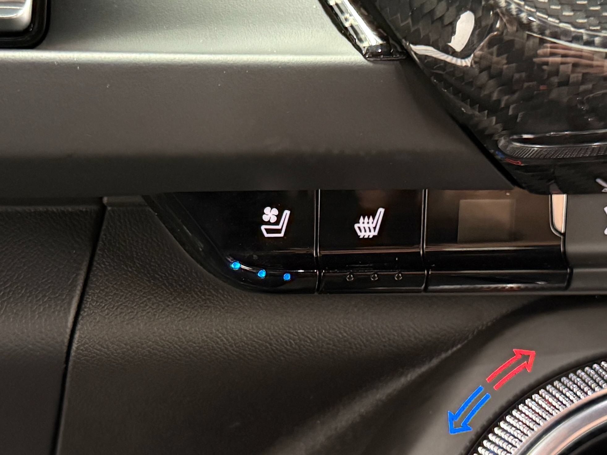 Used 2022 Chevrolet Camaro ZL1 RWD image 40