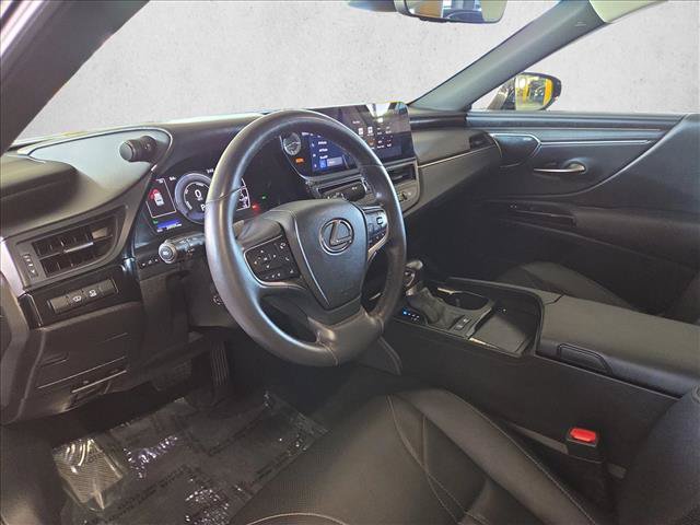 Used 2024 Lexus ES 300h w/ Accessory Package (Z2) FWD image 10