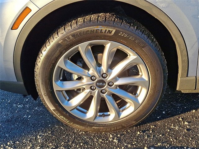 Used 2022 Lincoln Corsair AWD w/ Premium Package image 9