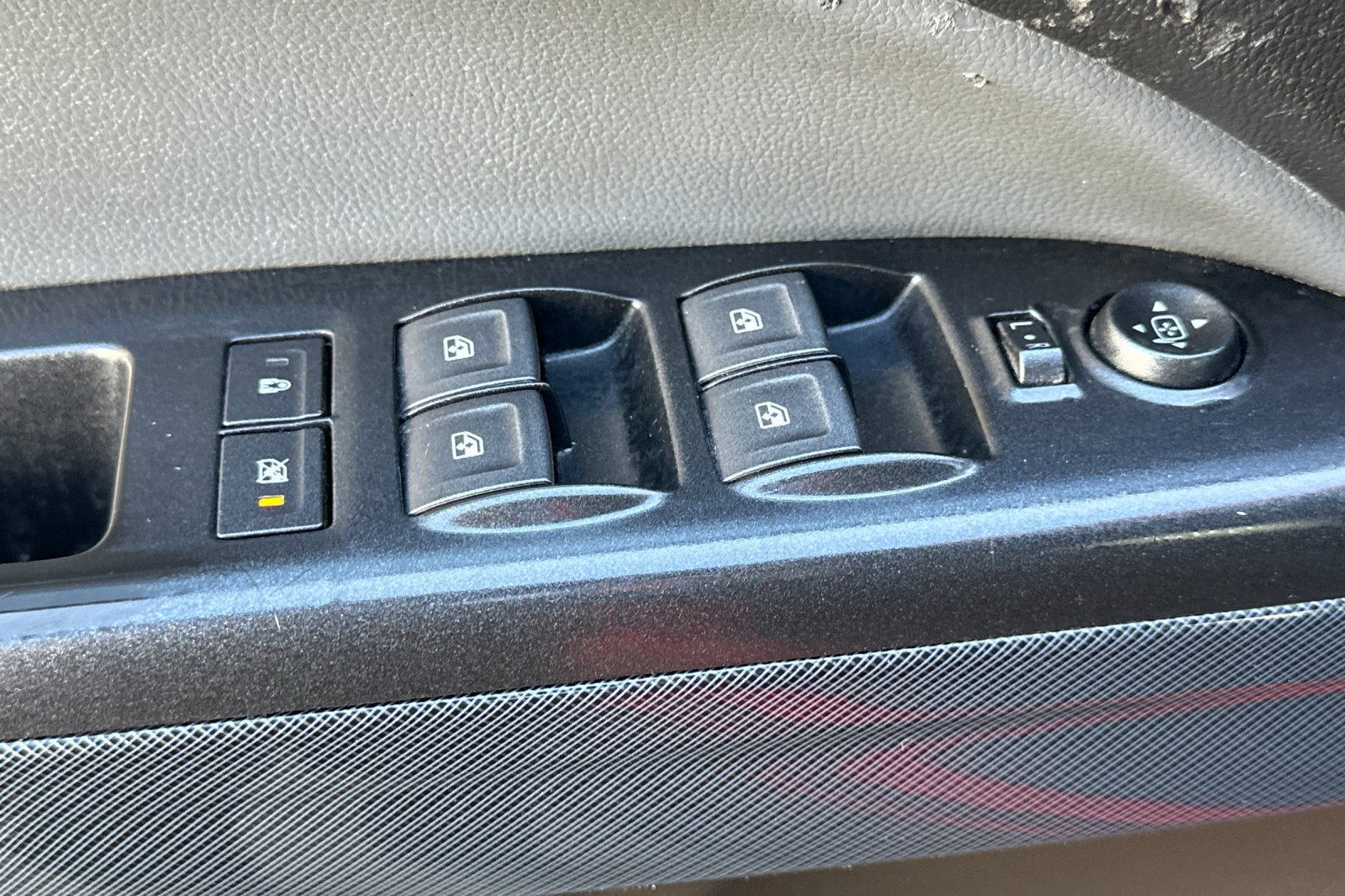 Used 2019 Chevrolet Colorado Z71 AWD/4WD image 12