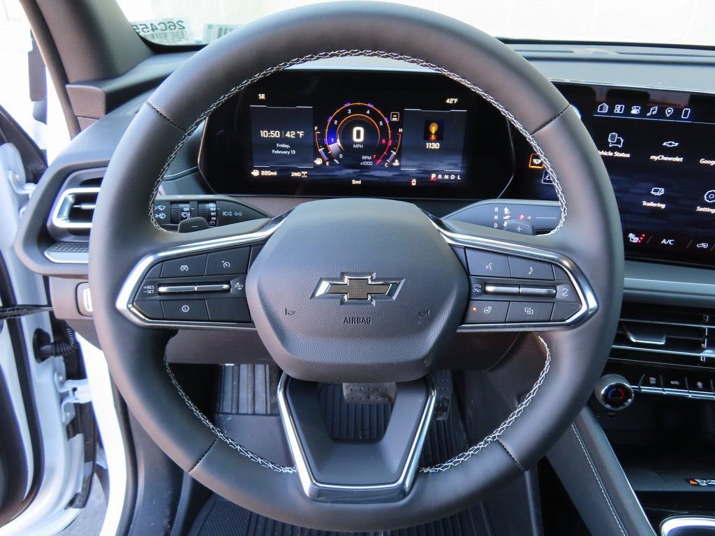 New 2026 Chevrolet Traverse LT w/ Midnight/Sport Edition image 5