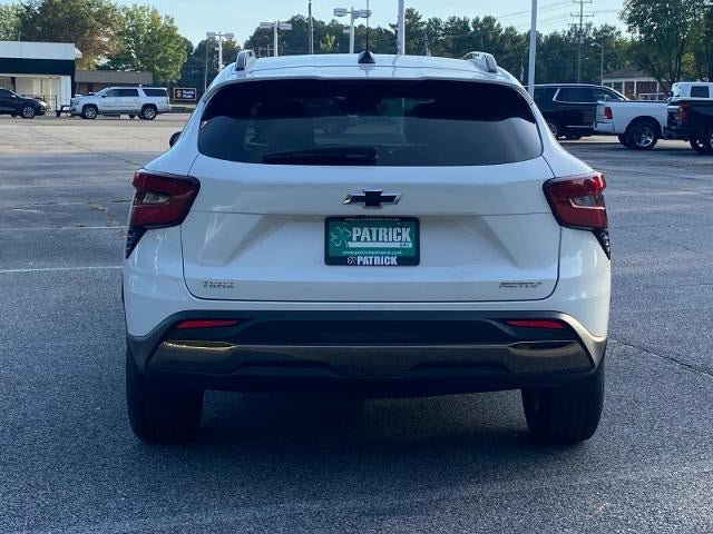 Used 2024 Chevrolet Trax ACTIV w/ Sunroof Package FWD image 4
