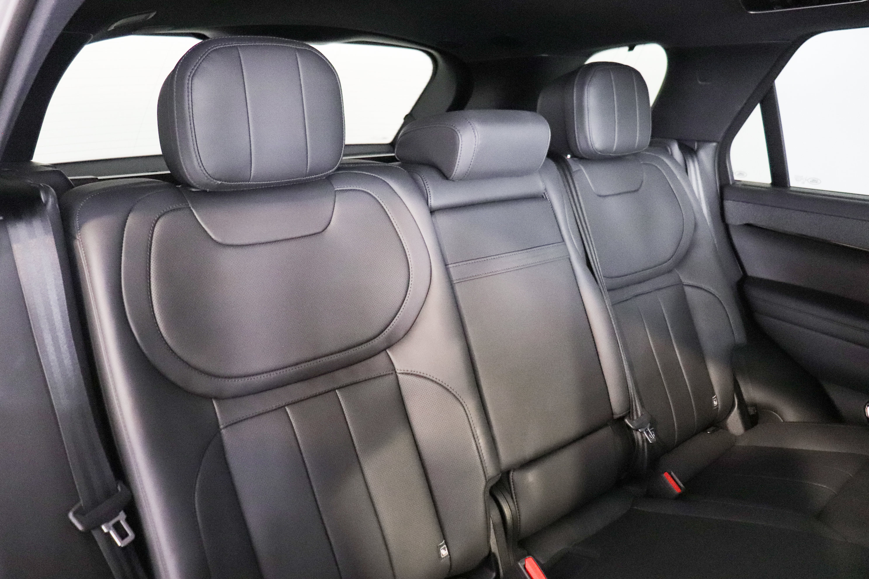 Used 2024 Land Rover Range Rover Sport Dynamic SE AWD/4WD image 24