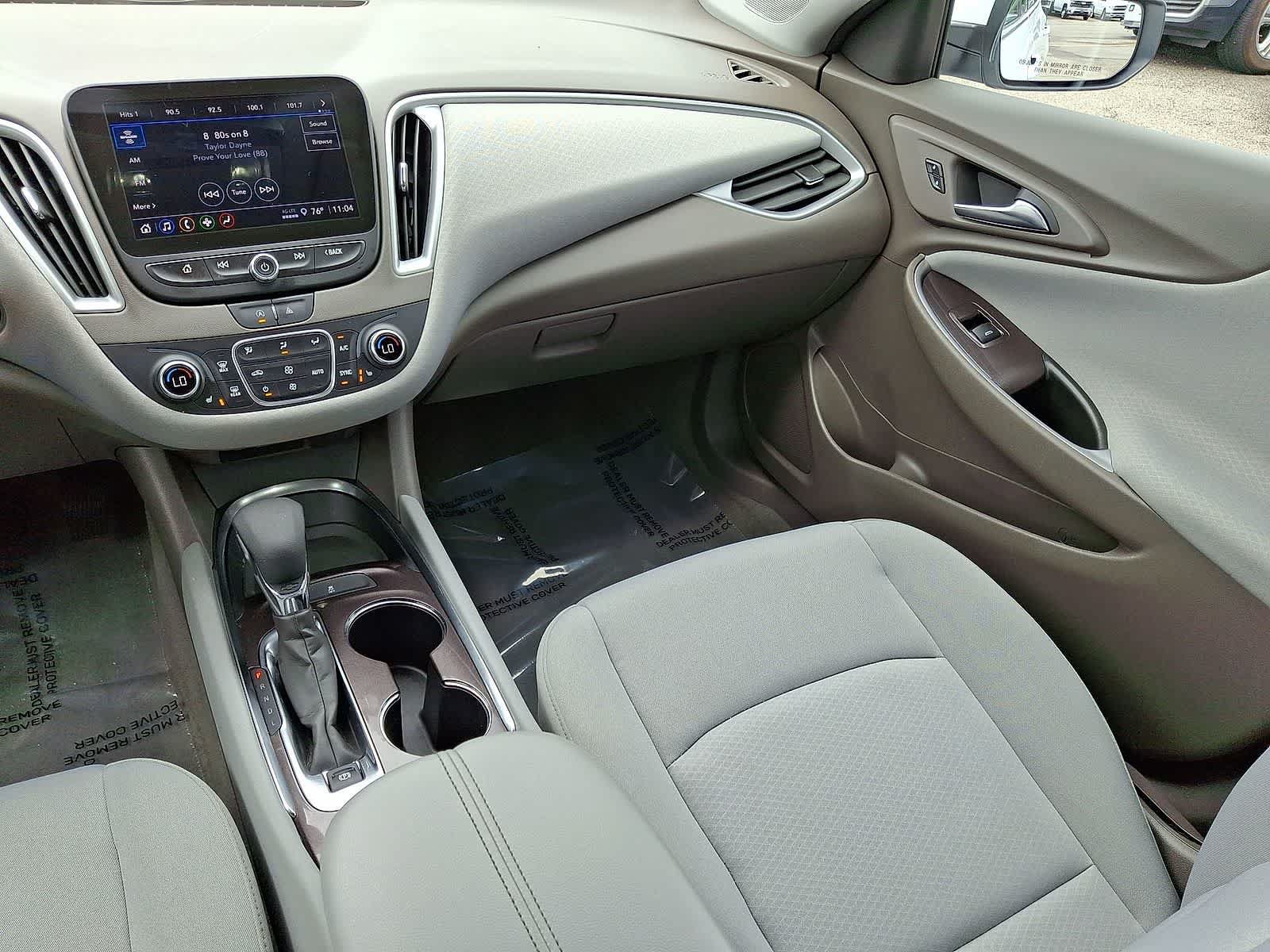 Used 2023 Chevrolet Malibu LT FWD image 12