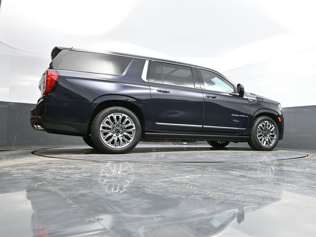Used 2023 GMC Yukon XL Denali Ultimate image 41