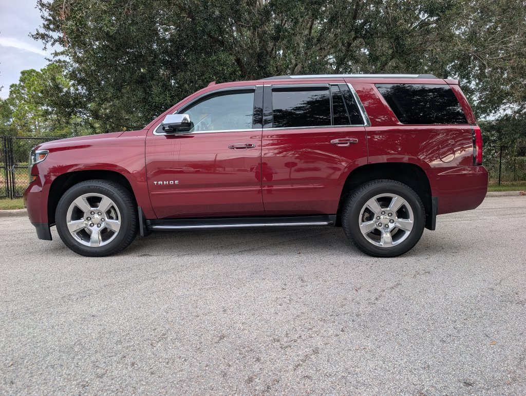 Used 2018 Chevrolet Tahoe Premier AWD/4WD image 4
