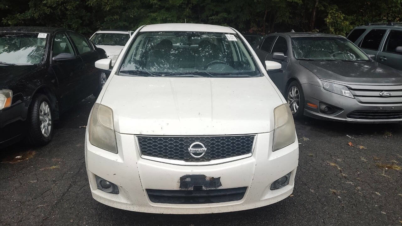 Used 2011 Nissan Sentra 2.0 SR image 2