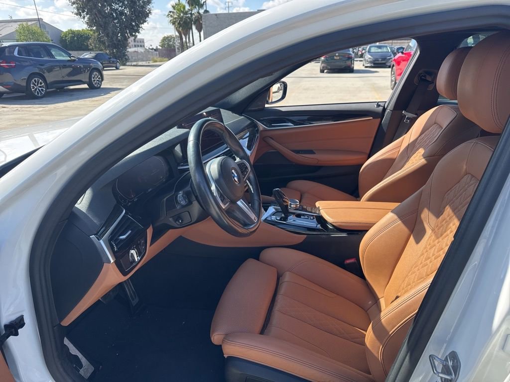 Used 2023 BMW 540i w/ M Sport Package image 18