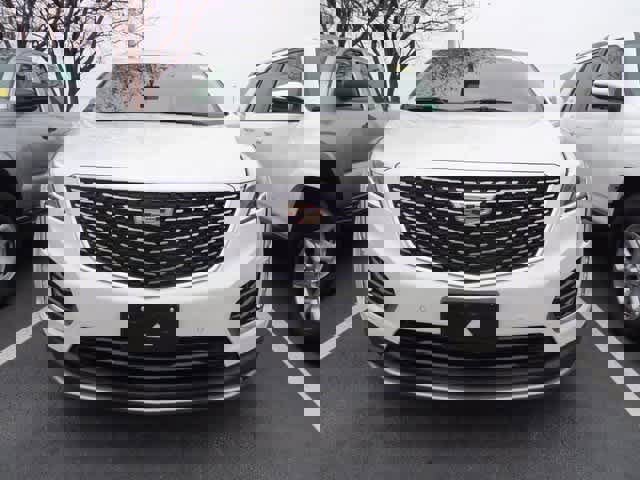 Used 2020 Cadillac XT5 Premium Luxury image 2