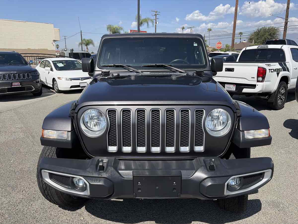Used 2019 Jeep Wrangler Unlimited Sahara AWD/4WD image 5