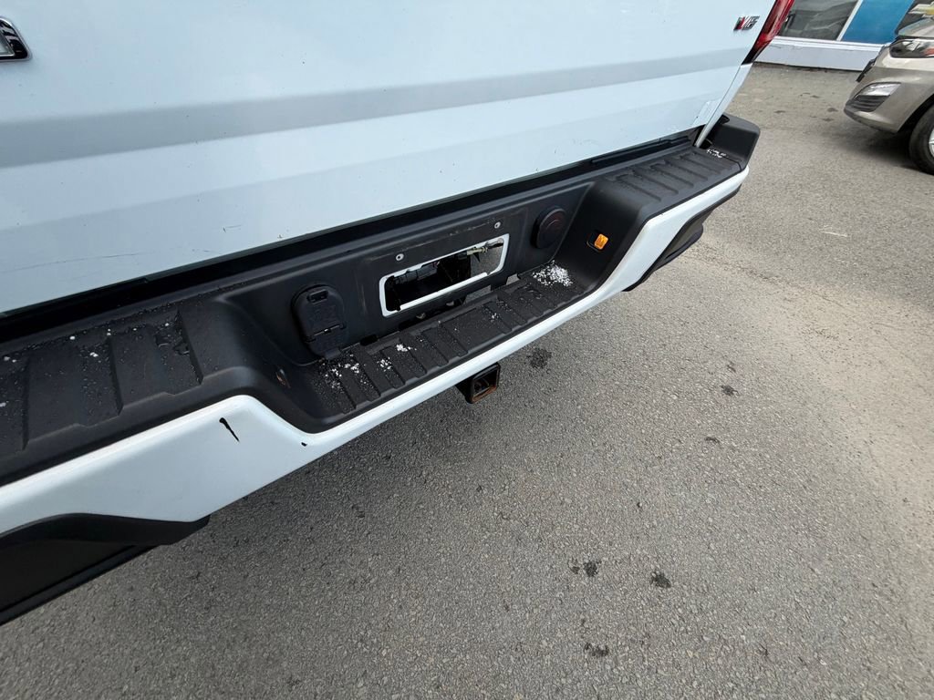 Used 2022 Chevrolet Colorado W/T w/ Custom Special Edition AWD/4WD image 12