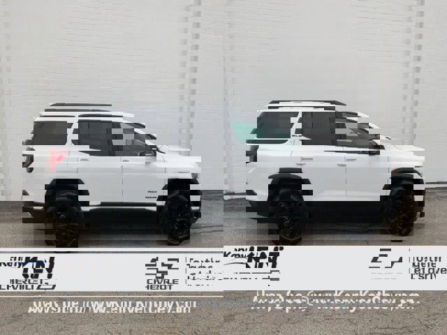 Certified 2023 GMC Acadia SLE w/ Driver Convenience Package image 3