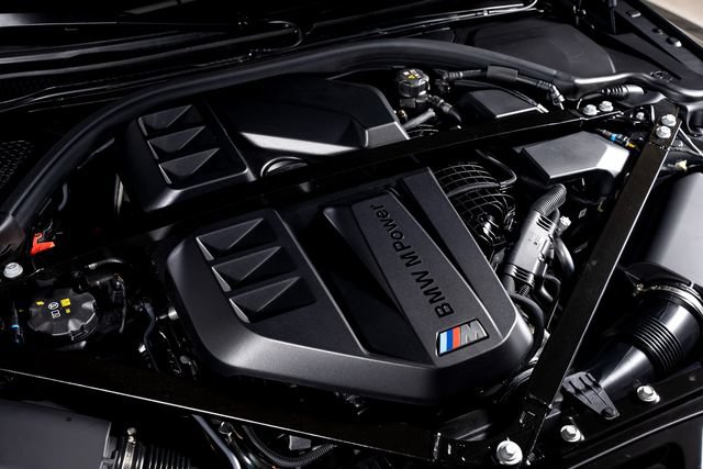 Used 2026 BMW M4 xDrive Competition w/ Executive Package AWD/4WD image 11