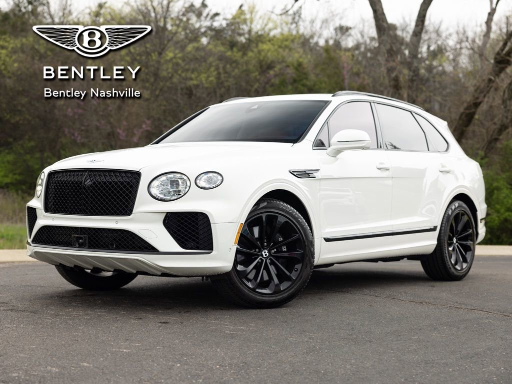 Used 2024 Bentley Bentayga image 1