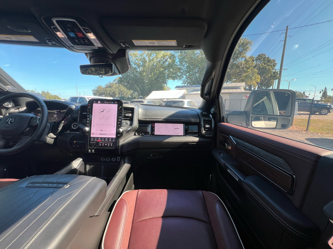 Used 2025 RAM 2500 Limited image 31