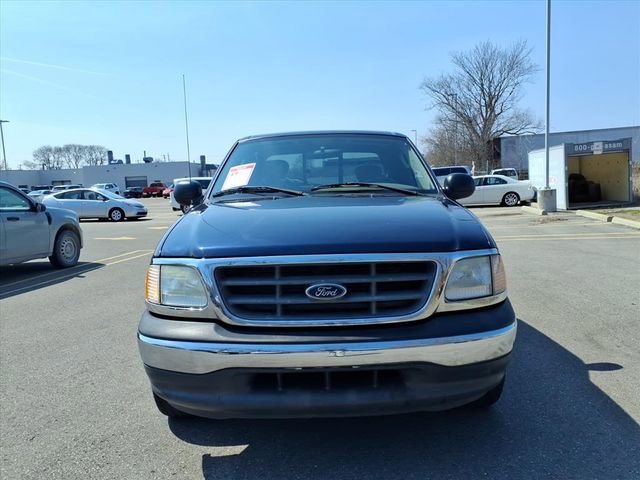 Used 2003 Ford F150 XL RWD image 2