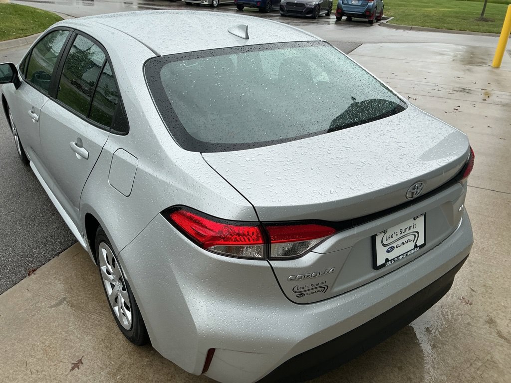 Used 2025 Toyota Corolla LE FWD image 7