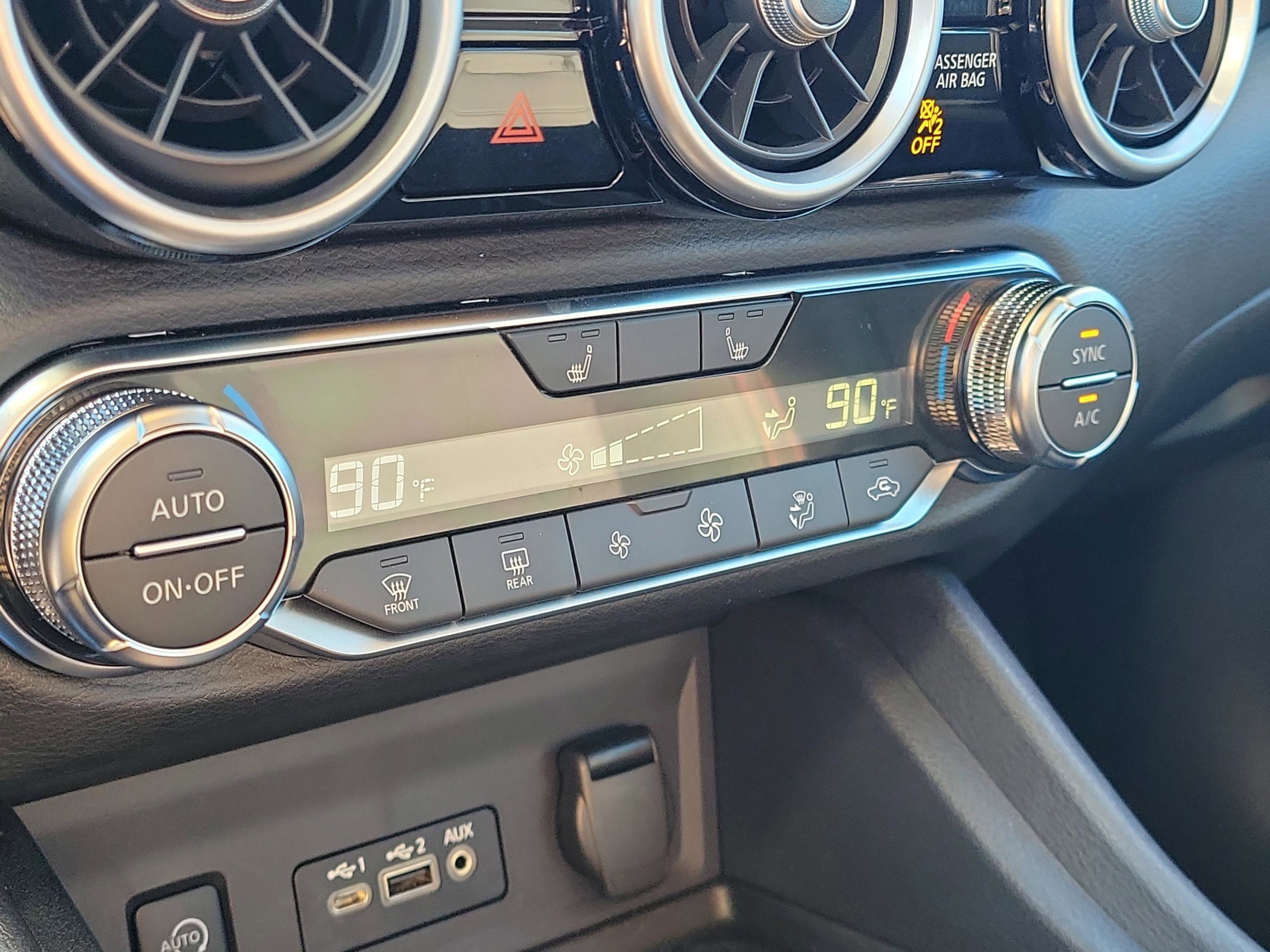 Certified 2025 Nissan Sentra SR image 29