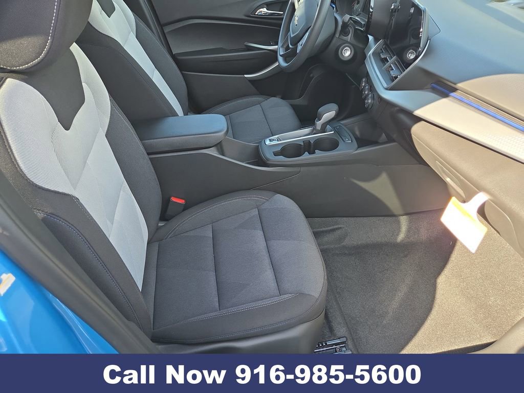 New 2026 Chevrolet Trax LS w/ Driver Confidence Package image 30