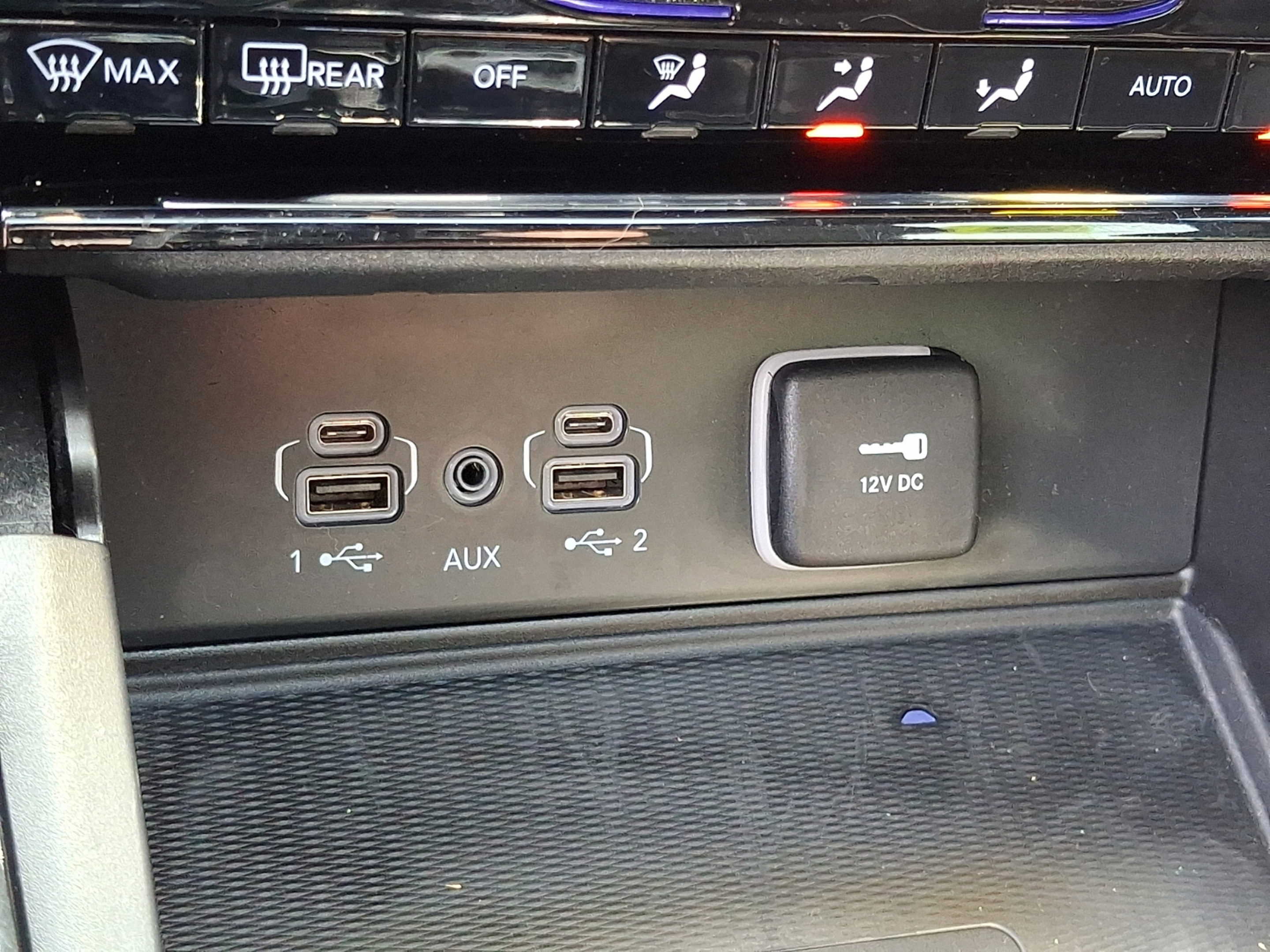 Certified 2023 Jeep Grand Cherokee L Laredo AWD/4WD image 23