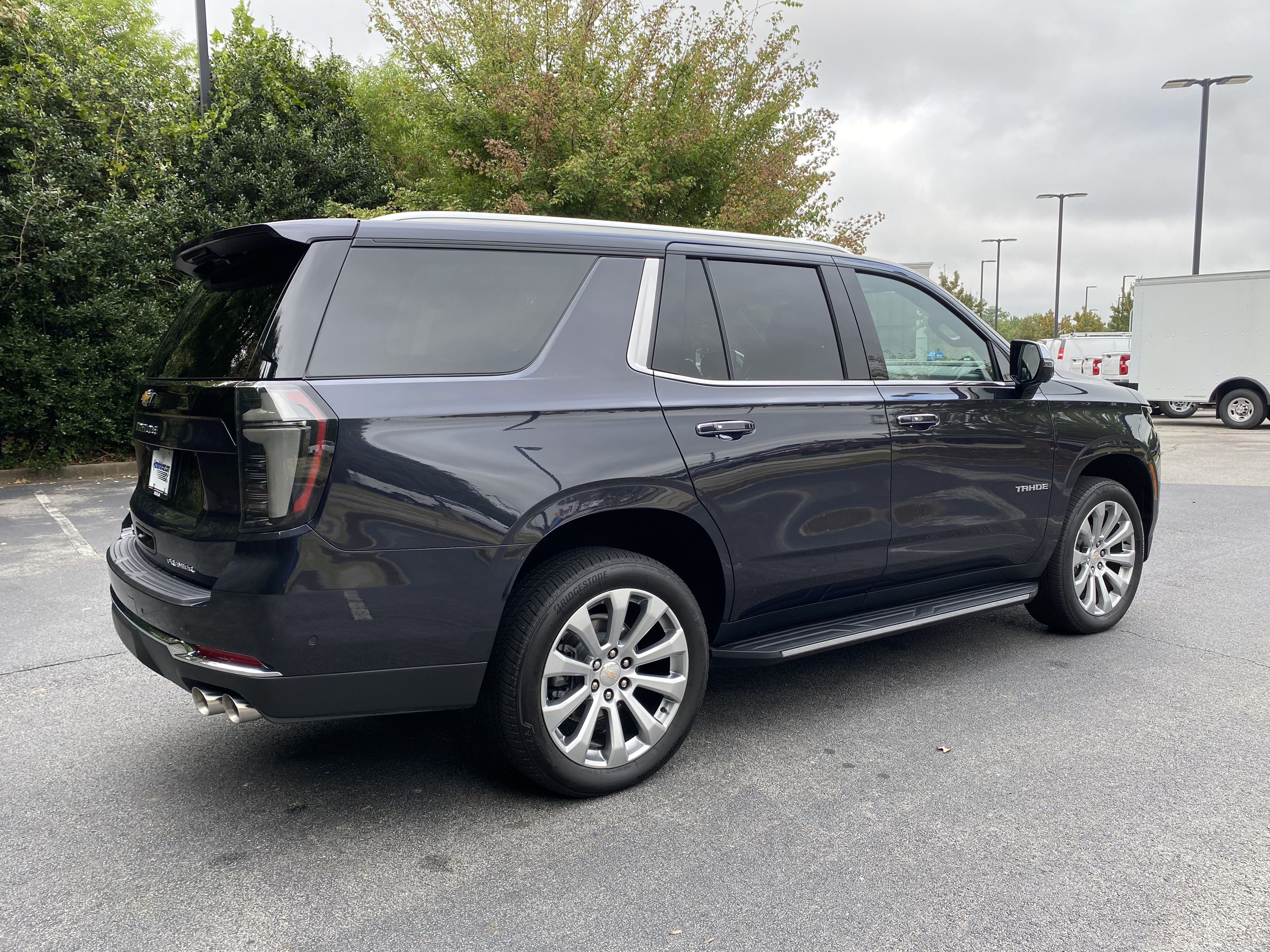 Used 2025 Chevrolet Tahoe Premier w/ Sun And Tow Package AWD/4WD image 9