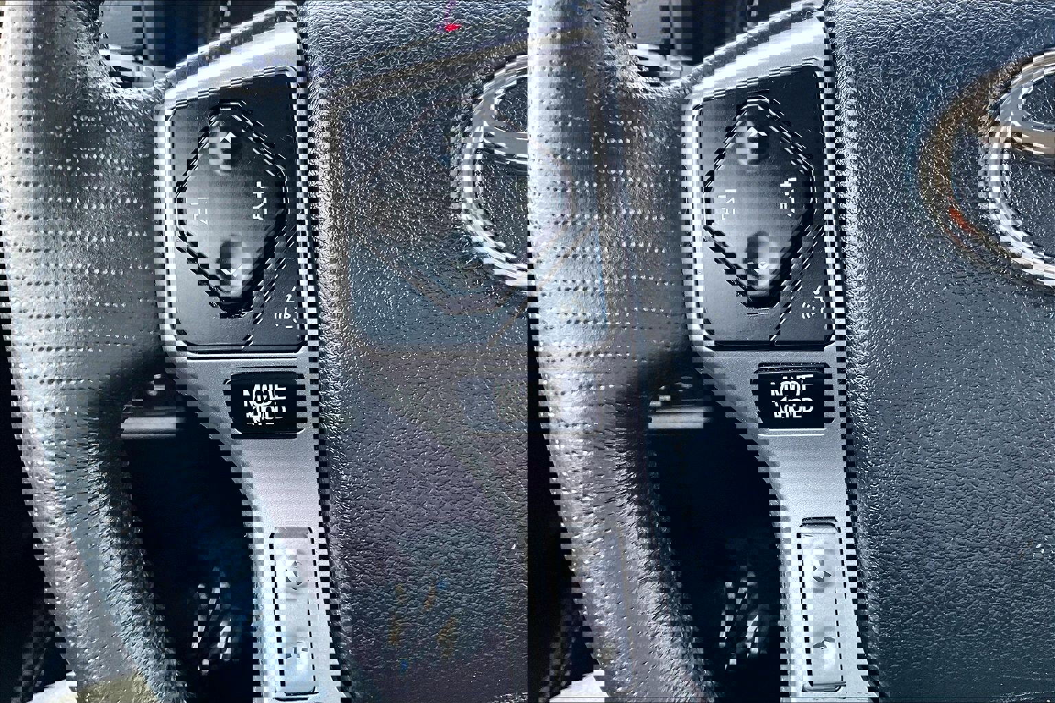 Used 2023 Toyota 4Runner SR5 Premium image 17