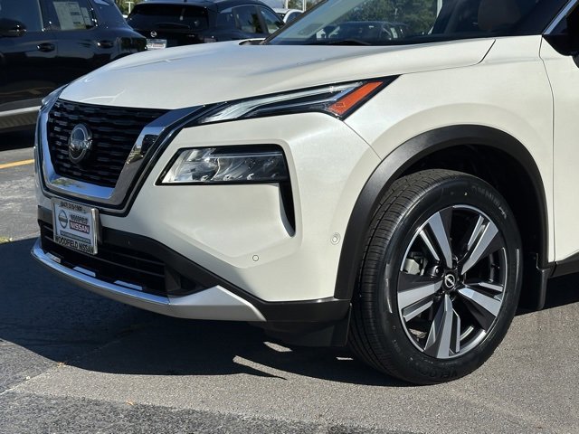 Certified 2023 Nissan Rogue Platinum image 7