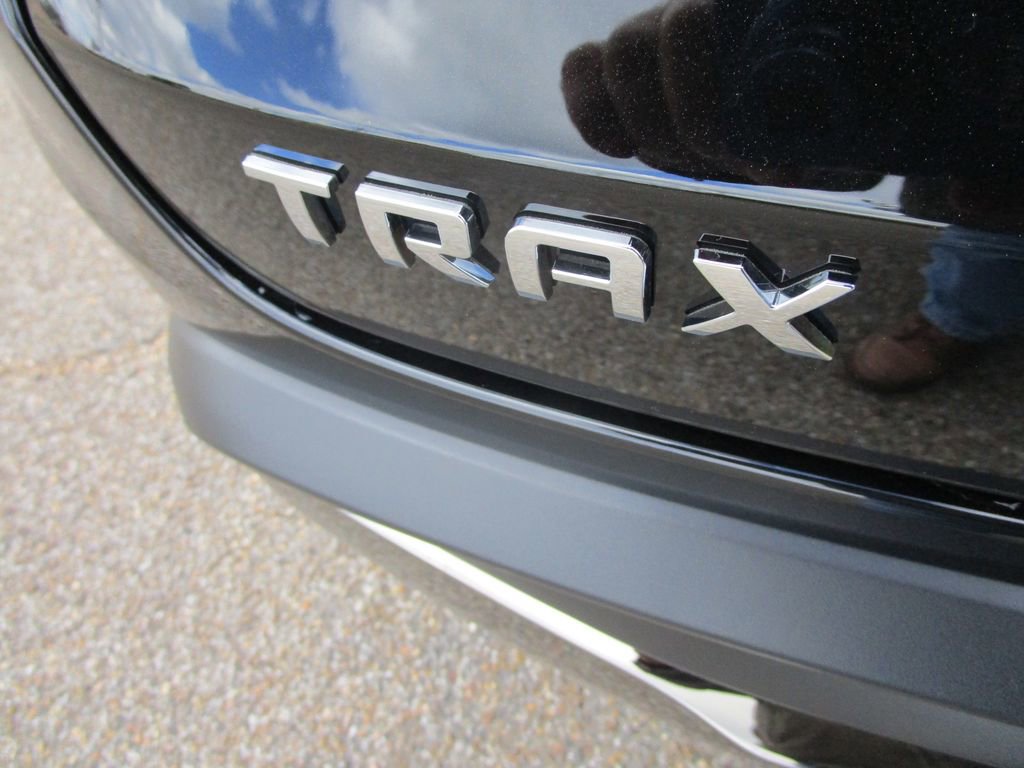 New 2026 Chevrolet Trax ACTIV w/ Driver Confidence Package image 9