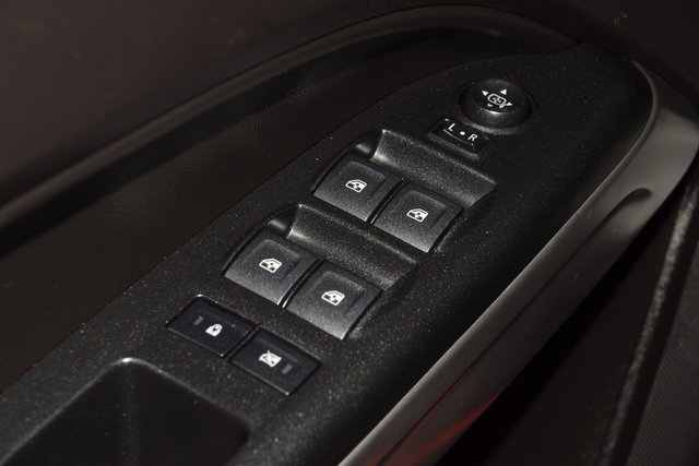 Used 2018 Chevrolet Colorado LT w/ Redline Special Edition image 45